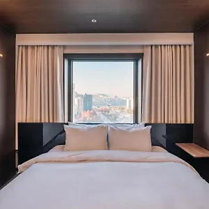 The Riverside 3*, Seul Güney Kore